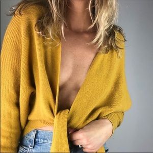 RED NWT Seek The Label RED Shrug/Sweater with Tie